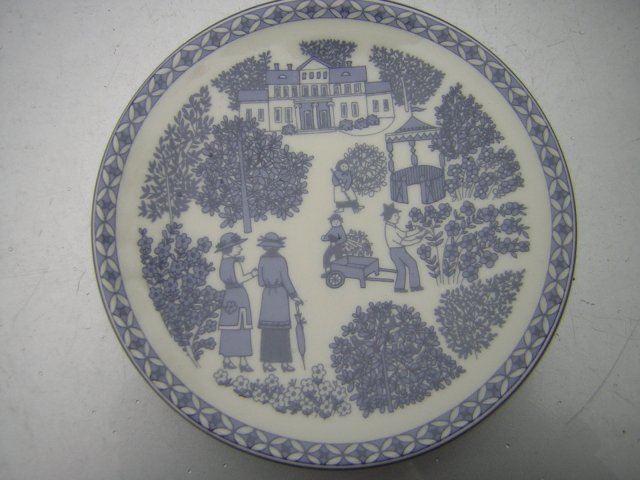 fiński design kolekcjonerski talerzyk porcelanowy arabia finland summer