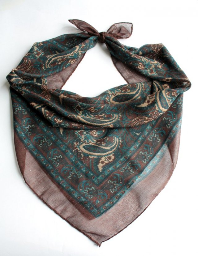 Paisley ze złotą nicią