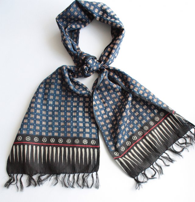 Oryginalny wzorzysty szal
