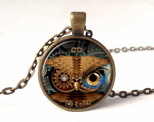 Steampunk'owa sowa - medalion z łańcuszkiem - Egginegg
