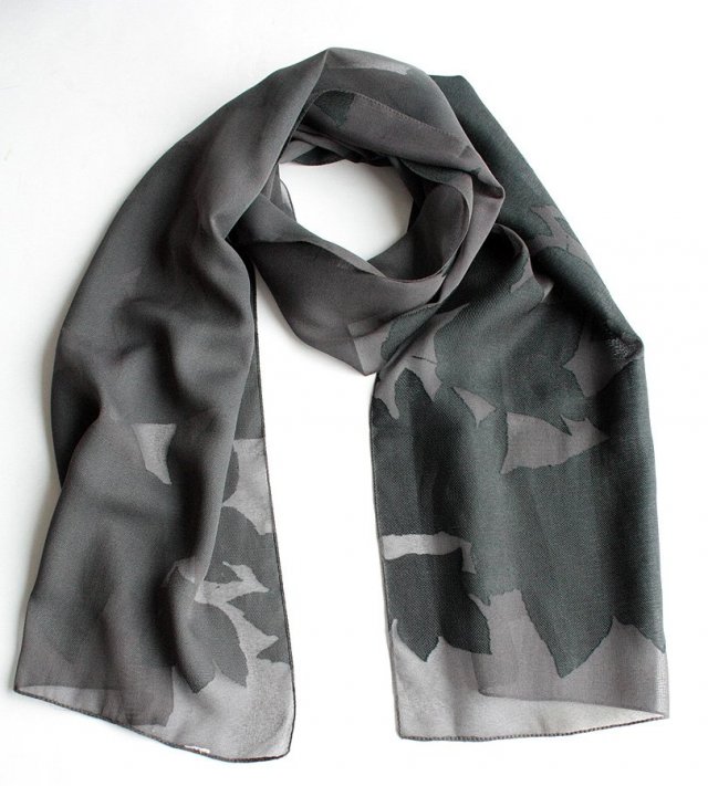 Półtransparentny grafit