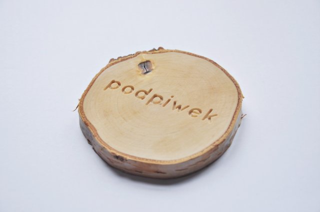 Drewniane podkładki pod piwo z napisem "podpiwek" - 4szt., dla piwosza, plastry brzozowe, z drewna