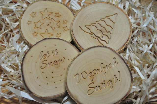 Zestaw drewnianych podkładek świątecznych, 4szt. komplet plastry drewna