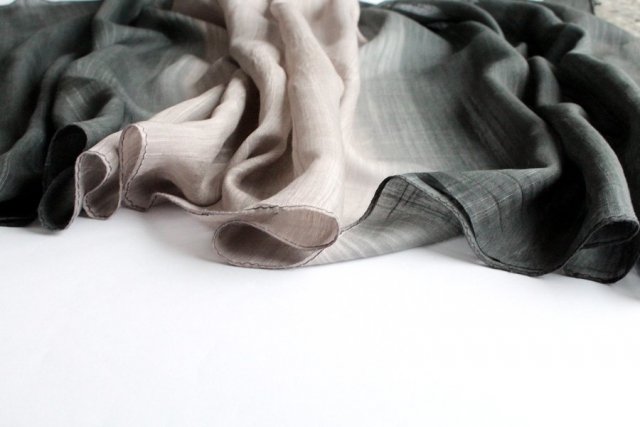 Szal vintage cieniowany ombre