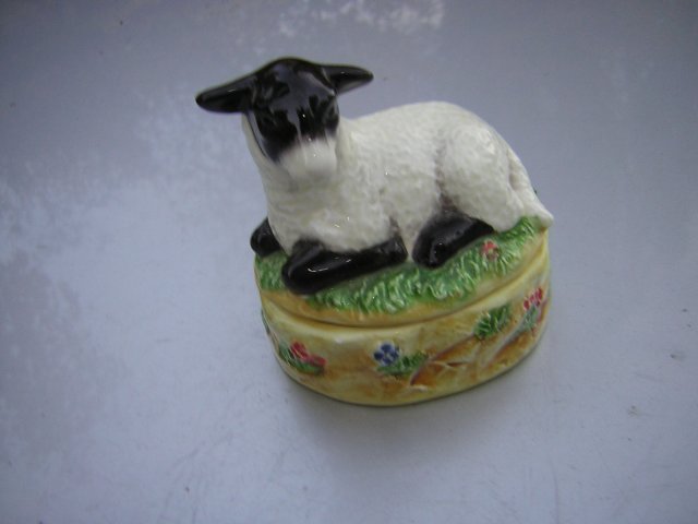James Herriot's country Kitchen mint sauce boat 2000