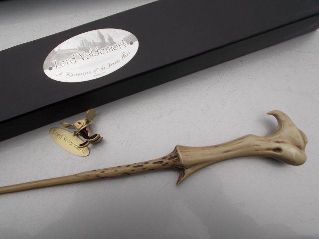 Lord Valdemort wand -Warner Bross- replika kolekcjonerska