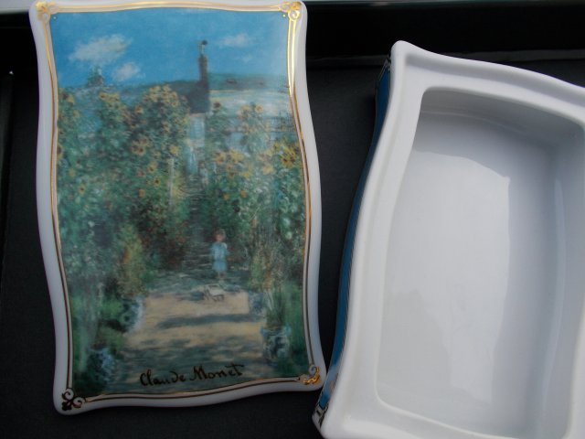 goebel artis Orbis  -Claude monet -obraz na porcelanie ekskluzywny efektowny użytkowy -duże  przepiękne  puzdro porcelanowe