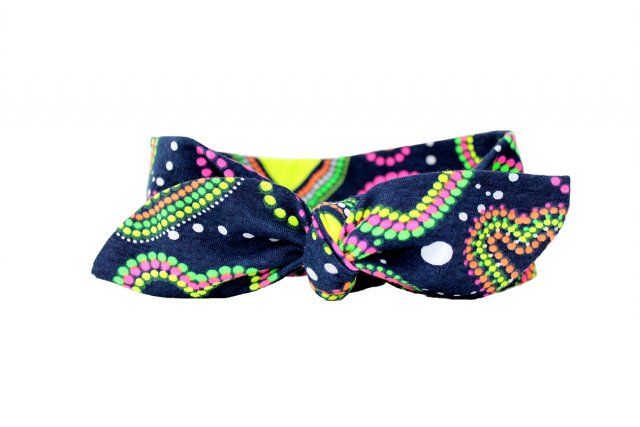 Opaska pin up neonowe serca