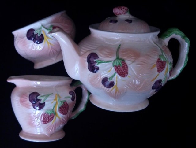 CUDEŃKO !!! ❀ڿڰۣ❀ Garnitur do herbaty ❀ڿڰۣ❀ MAJOLIKA ❀ڿڰۣ❀ Ręcznie malowany, sygnowany #2