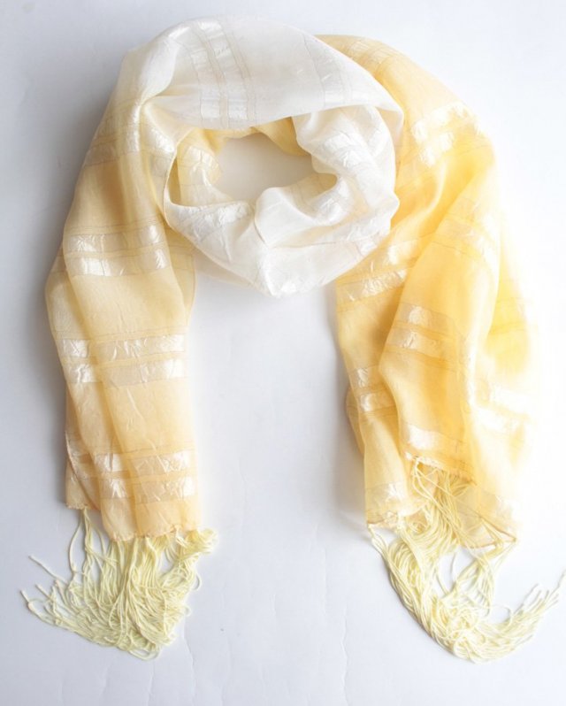 Cieniowany szal vintage ombre
