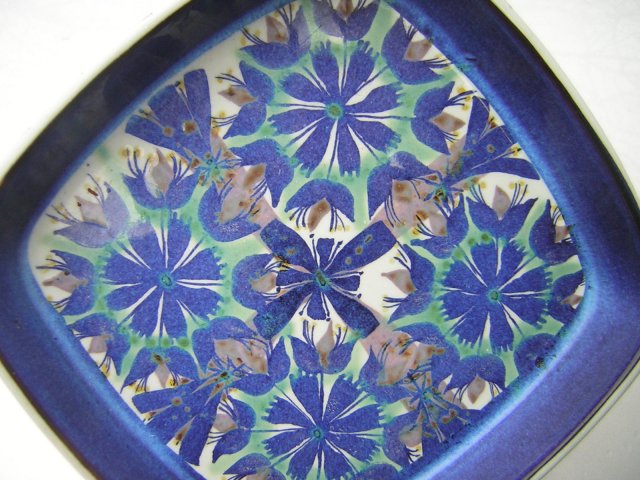 Royal copenhagen 1968  " tenera series " blue art pottery by Marianne Johnson 142/2883 vintage denmark