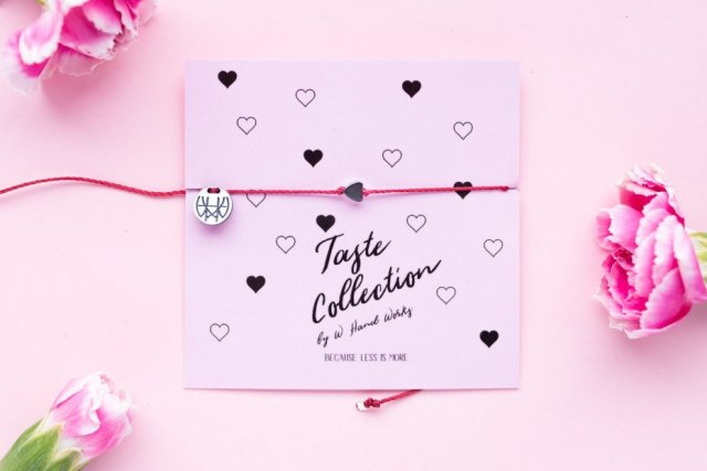 WHW Taste Tiny Graphite Heart On Red String