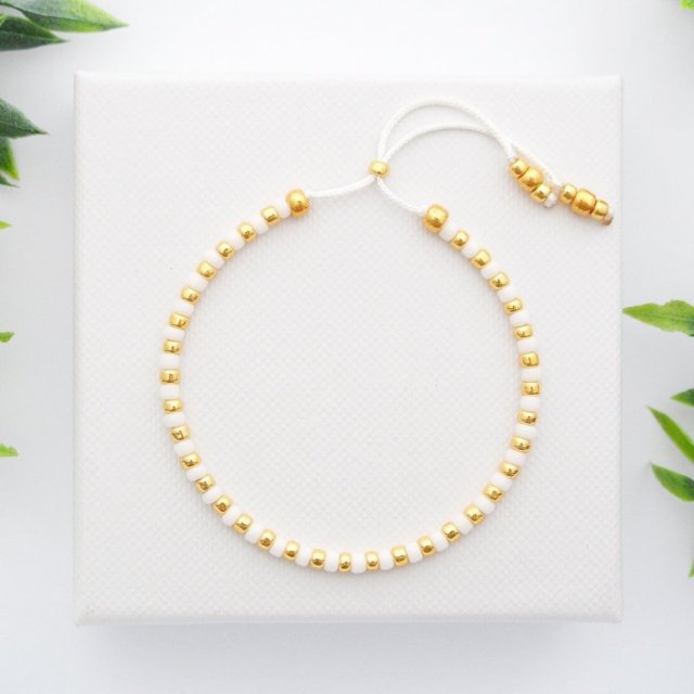 Bransoletka koralikowa Minimal Dots - White and Gold