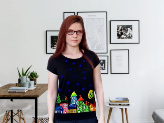 na prezent malowana artystyczna bluzka- domki i gwiazdy