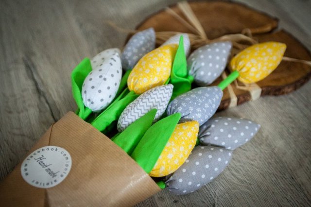 Tulipany z materiału 31cm-12szt Dzień matki