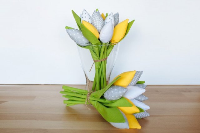 Tulipany z materiału 31cm-12szt Dzień matki