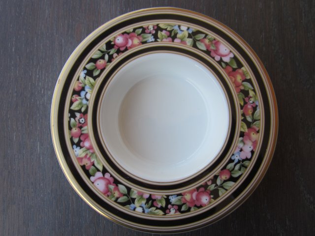 Wedgwood  1992 seria Clio elegancki porcelanowy świecznik - miska