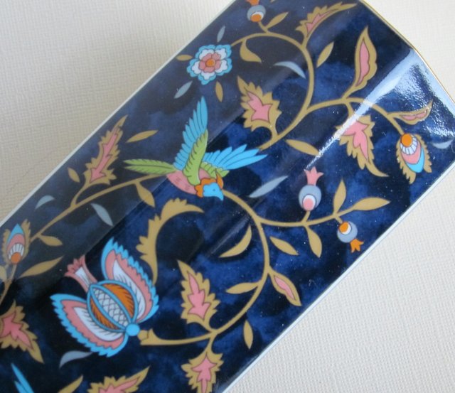orientalny porcelanowy japoński sygnowany efektowny wazon