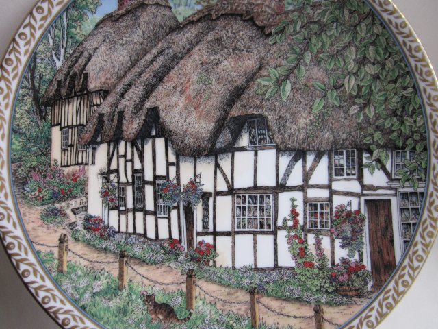 Royal Worcester 1991-VILLAGES  -WHERWELL - by SUE SCULLARD  - kolekcjonerski talerz porcelanowy