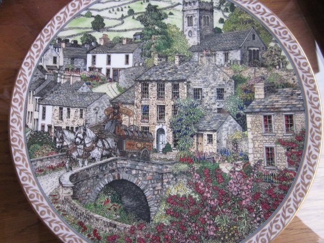 Royal Worcester 1991-VILLAGES- MUKER - by SUE SCULLARD  - kolekcjonerski talerz porcelanowy