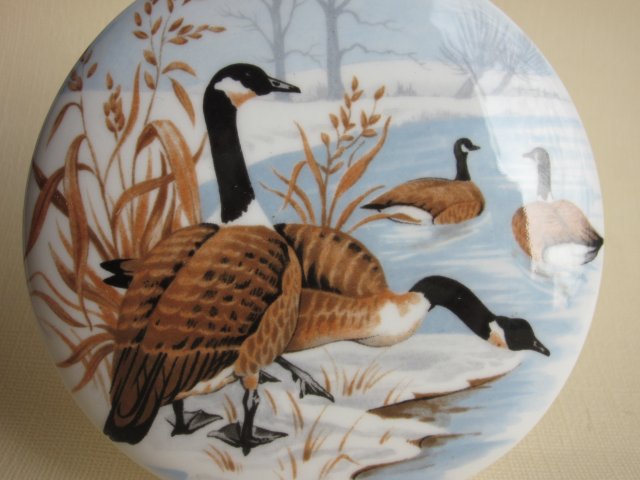 PETER GOSLING CRAFTWARE -CANADA  GEESE - PORCELANOWA ORYGINALNA DEKORACJA - do postawienia!!!