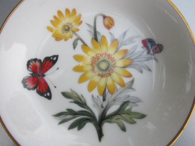 ROYAL WORCESTER -porcelanowy -rzadko spotykany wzór