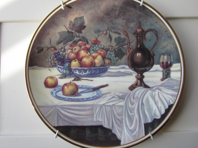 EDWARDIAN -  obraz na porcelanie - FINE BONE CHINA-SMAKOWICIE ZDOBIONY SZLACHETNIE PORCELANOWY talerz dekoracyjny -martwa natura