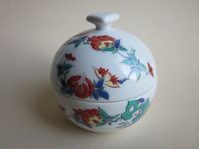 ANA - ORYGINALNE -ORIENTALNE - PORCELANOWE PUZDERKO