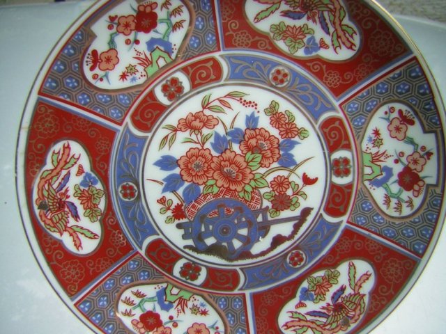 Imari Japan oryginalnie zdobiony talerz porcelanowy