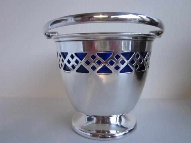 Niespotykana elegancka kobaltowe szkło i Plater - arcyciekawa srebrzona cukiernica pojemnik na konfiturę