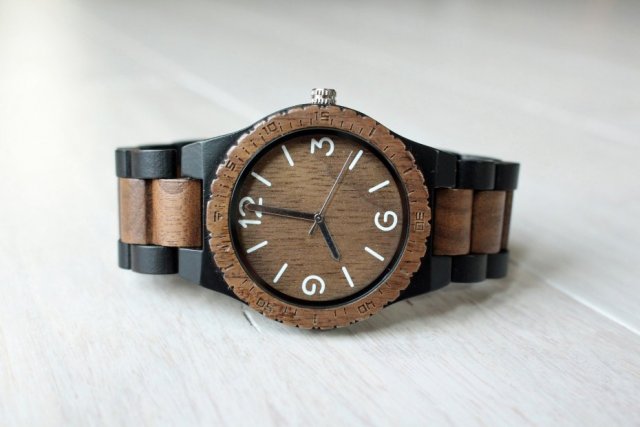 Drewniany zegarek CROW