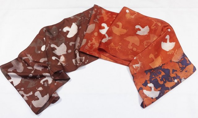 szal jedwabny,batik,parasolki,jedwab naturalny