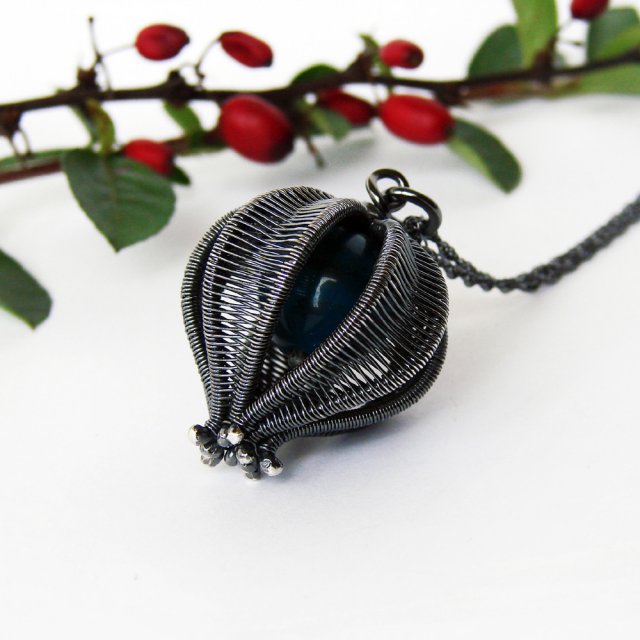 Turquoise seed - srebrny wisior z turkusowym agatem