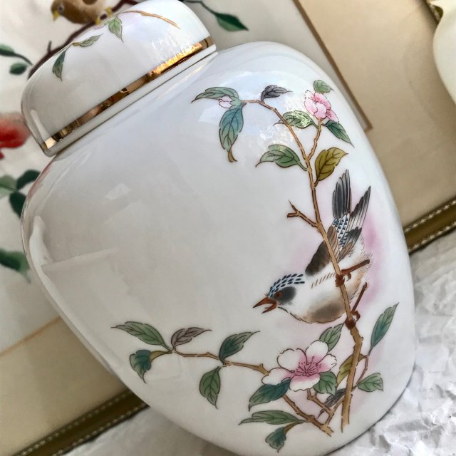 Beautiful Japanese Yamaji ❀ڿڰۣ❀ Amfora - pojemnik ❀ڿڰۣ❀ Czar Japońskiej porcelany....