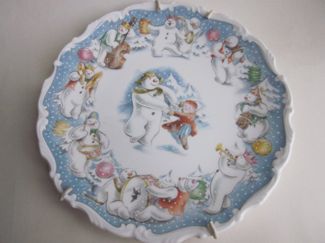 Royal  Doulton gift collection  1985 porcelanowy kolekcjonerski użytkowy  rzadko spotykana edycja z 1985 roku