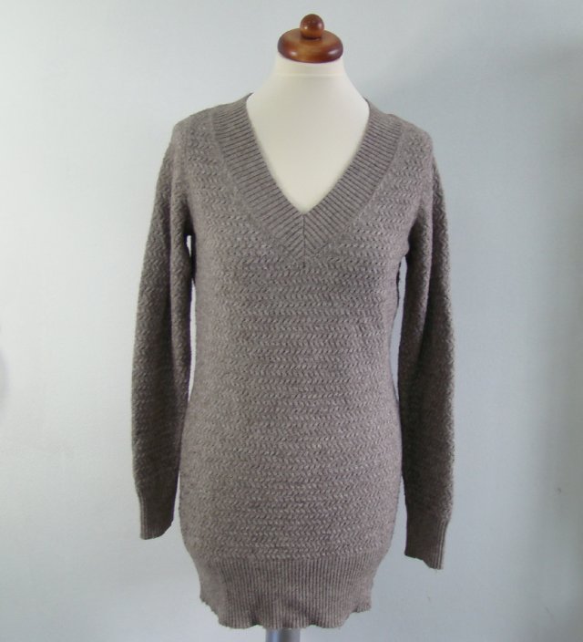 sweter beżowy S/M