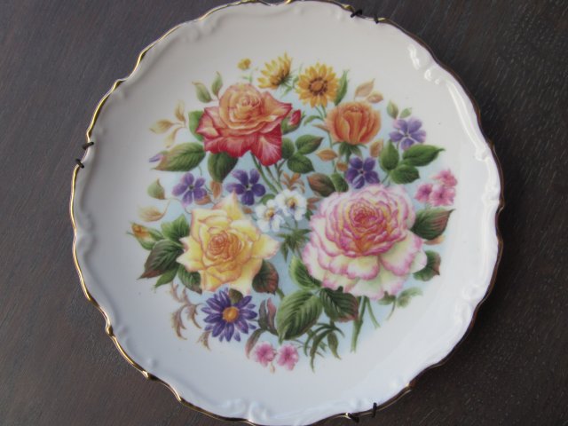 Royal albert 1984  MY FAVOURITE ROSES  - YELLOW PEACE -  zjawiskowy porcelanowy talerz kolekcjonerski