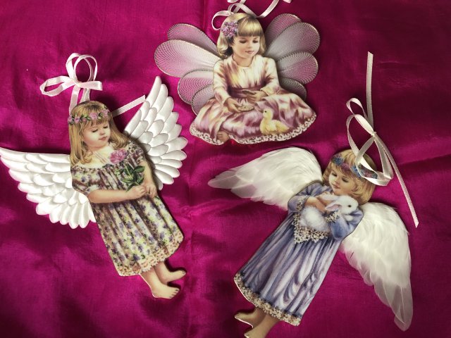 1999 by Donna Gelsinger - Heaven’s Little Angels ornaments - kolekcjonerskie porcelanowe zawieszki sygnowane z certyfikatem The bradford editions