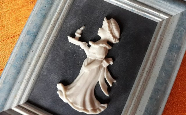 Royal hampshire " sweet dreams   "  by Susan Norton   unikatowy obrazek płaskorzeźba porcelanowa figurka