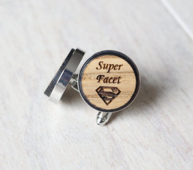 Dębowe spinki do mankietów  SUPER FACET - Superman