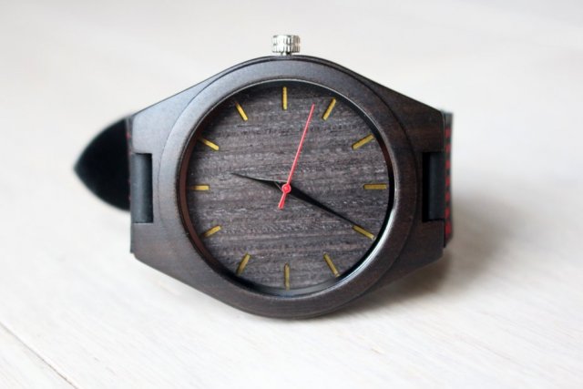 Drewniany zegarek EBONY BLACK