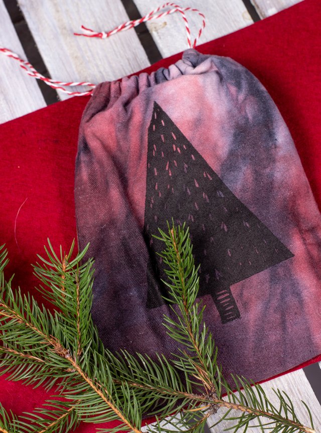 Termoforek różowy z choinką