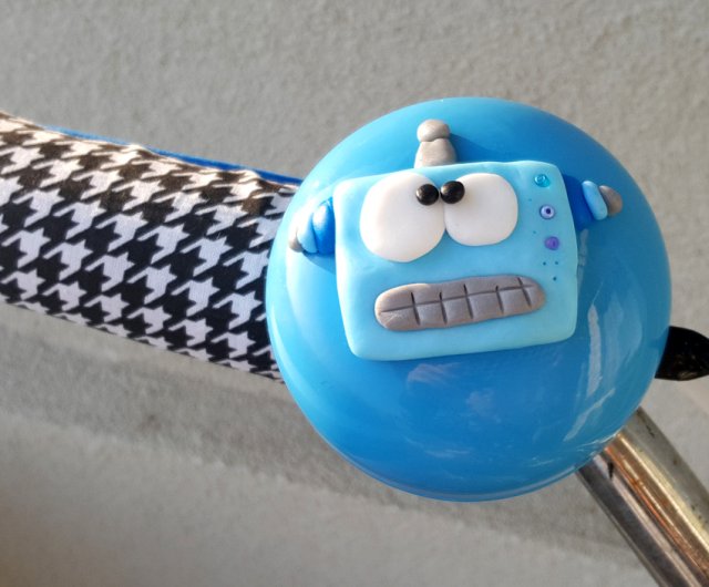 niebieski dzwonek ROBOT