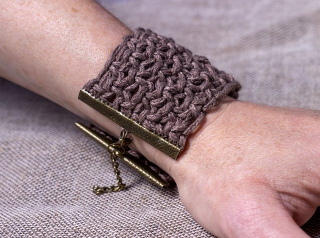 Bransoletka ze sznurka