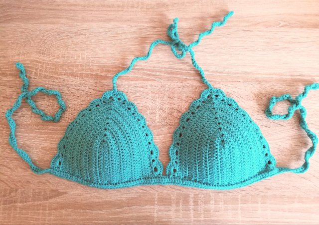 Szydełkowy stanik bikini zielony góra S