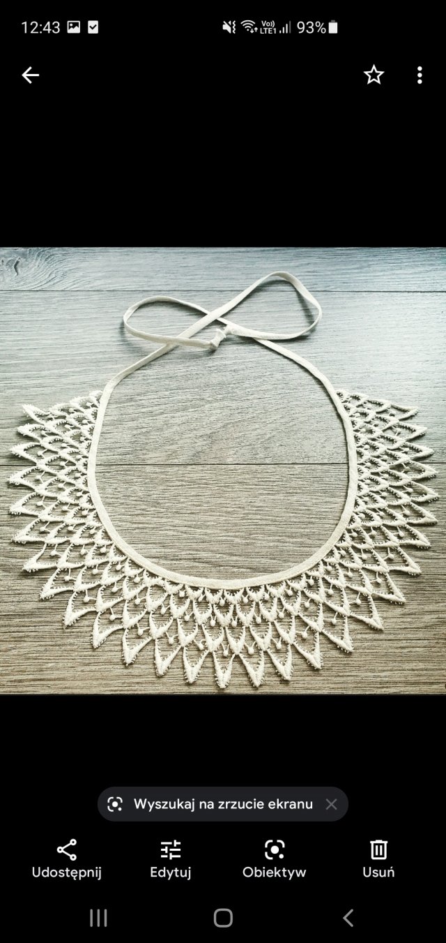 Kołnierzyk lace