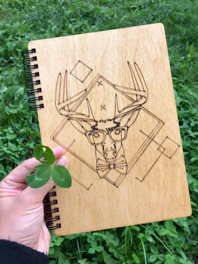 WYPRZEDAŻ Drewniany notatnik DEER - Breidon