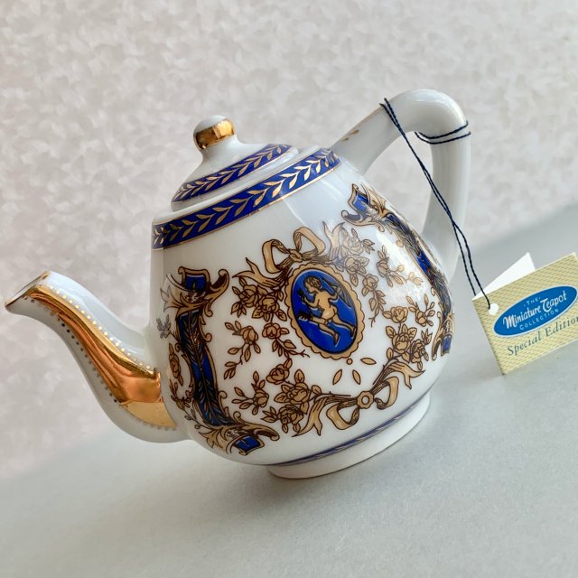 Collectable - Porcelain Art ❀ڿڰۣ❀ Miniature Teapot - Special Edition ❀ڿڰۣ❀ Imbryk Kolekcjonerski