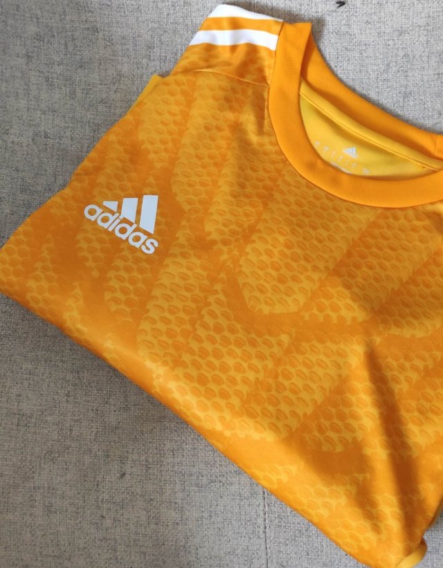 ADIDAS ADIZERO 4