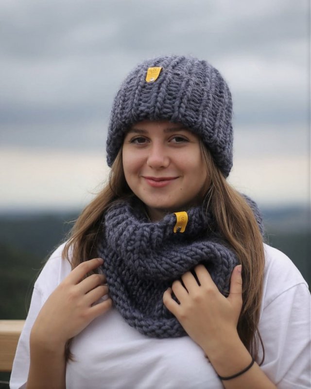 Komplet czapka i komin WOOLY grafit